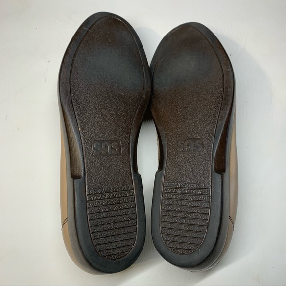 SAS Tan Beige Easy Slip On Toe Flats Women’s Size 9.5 N - Picture 14 of 14